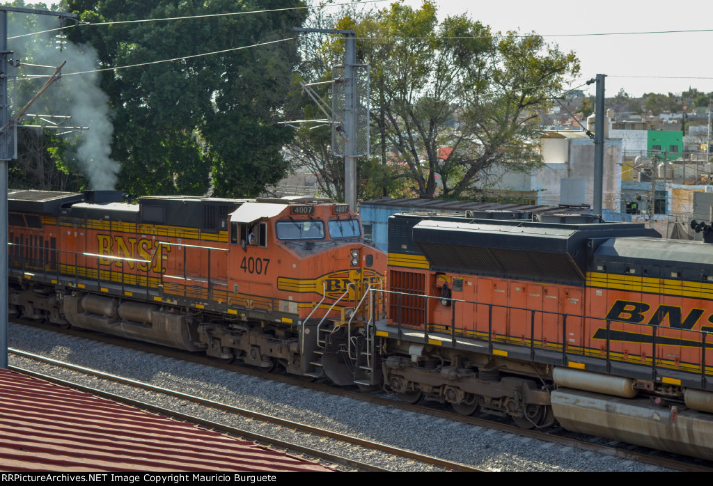 BNSF C44-9W Locomotive